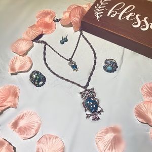 Gorgeous Owl Themed 4 Piece Jewelry Set